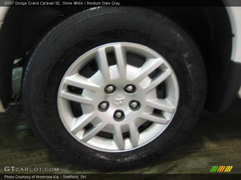 Stone White / Medium Slate Gray 2007 Dodge Grand Caravan SE