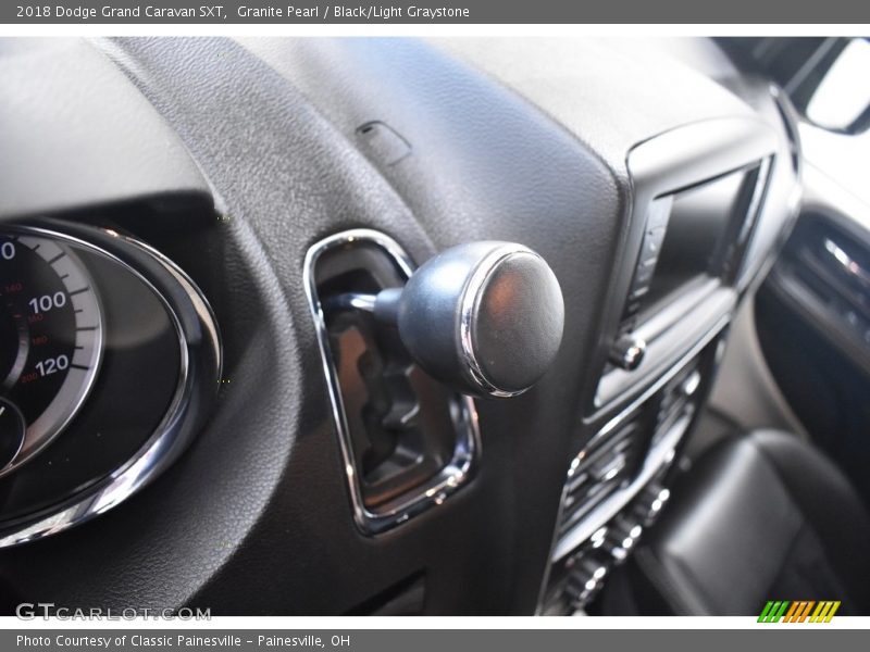 Granite Pearl / Black/Light Graystone 2018 Dodge Grand Caravan SXT