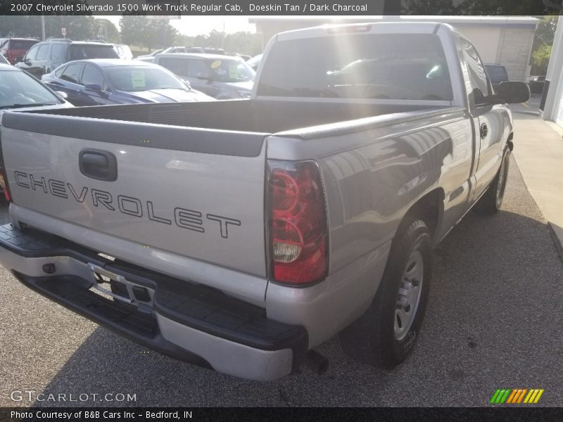 Doeskin Tan / Dark Charcoal 2007 Chevrolet Silverado 1500 Work Truck Regular Cab