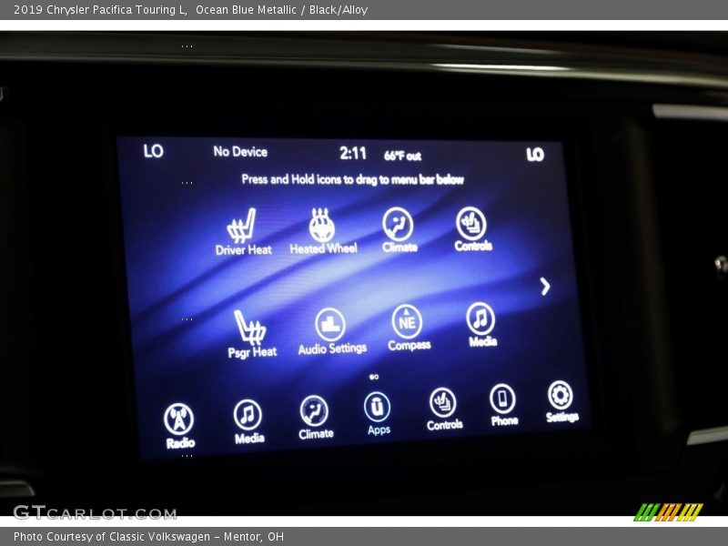 Ocean Blue Metallic / Black/Alloy 2019 Chrysler Pacifica Touring L