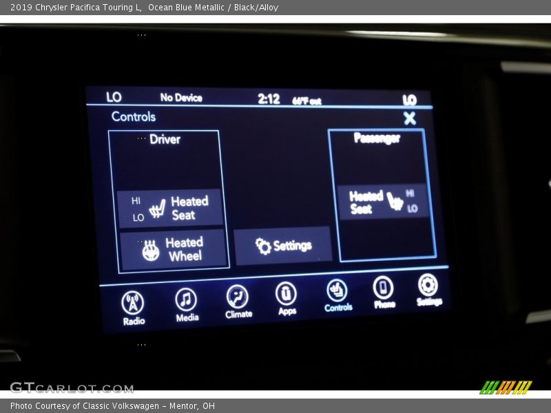 Ocean Blue Metallic / Black/Alloy 2019 Chrysler Pacifica Touring L