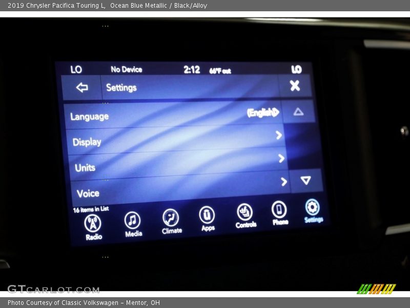 Ocean Blue Metallic / Black/Alloy 2019 Chrysler Pacifica Touring L