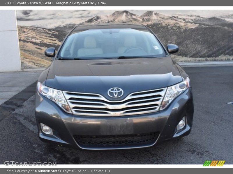 Magnetic Gray Metallic / Gray 2010 Toyota Venza V6 AWD