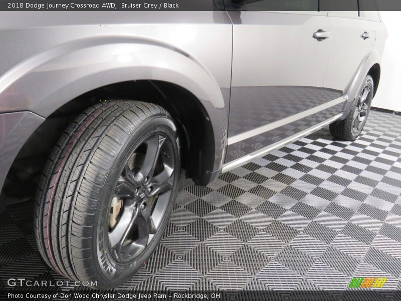 Bruiser Grey / Black 2018 Dodge Journey Crossroad AWD