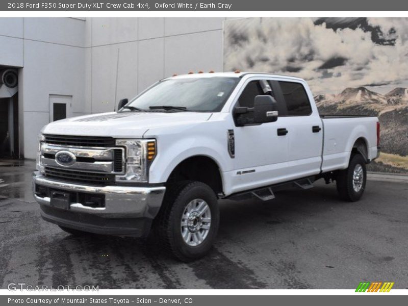 Oxford White / Earth Gray 2018 Ford F350 Super Duty XLT Crew Cab 4x4