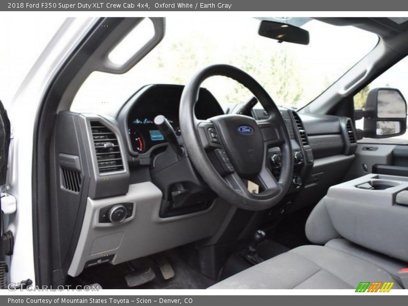 Oxford White / Earth Gray 2018 Ford F350 Super Duty XLT Crew Cab 4x4