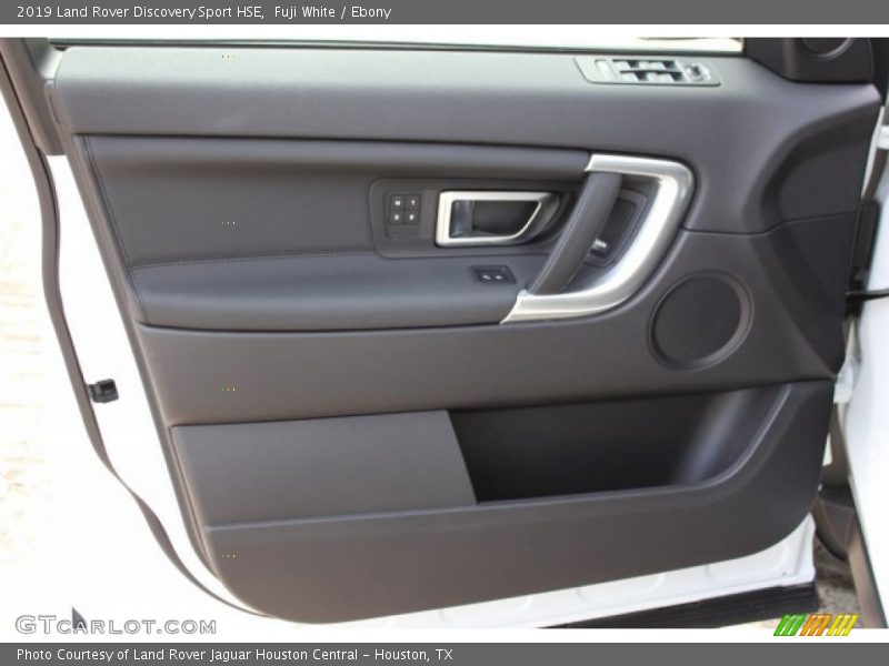Fuji White / Ebony 2019 Land Rover Discovery Sport HSE