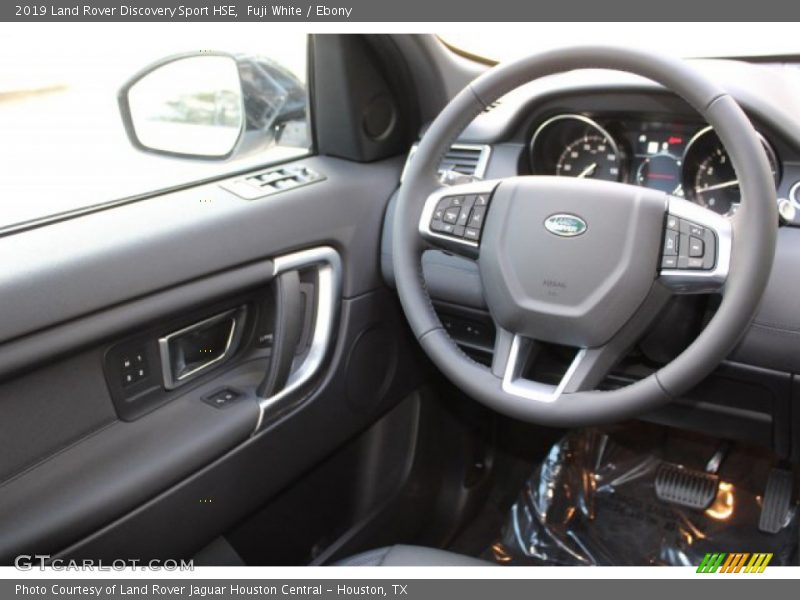 Fuji White / Ebony 2019 Land Rover Discovery Sport HSE