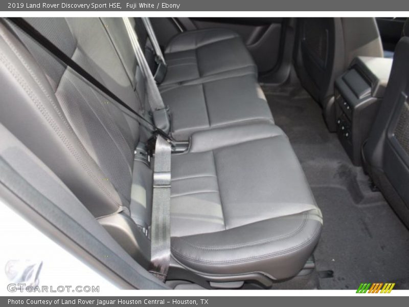 Fuji White / Ebony 2019 Land Rover Discovery Sport HSE