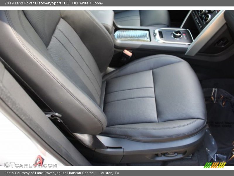 Fuji White / Ebony 2019 Land Rover Discovery Sport HSE