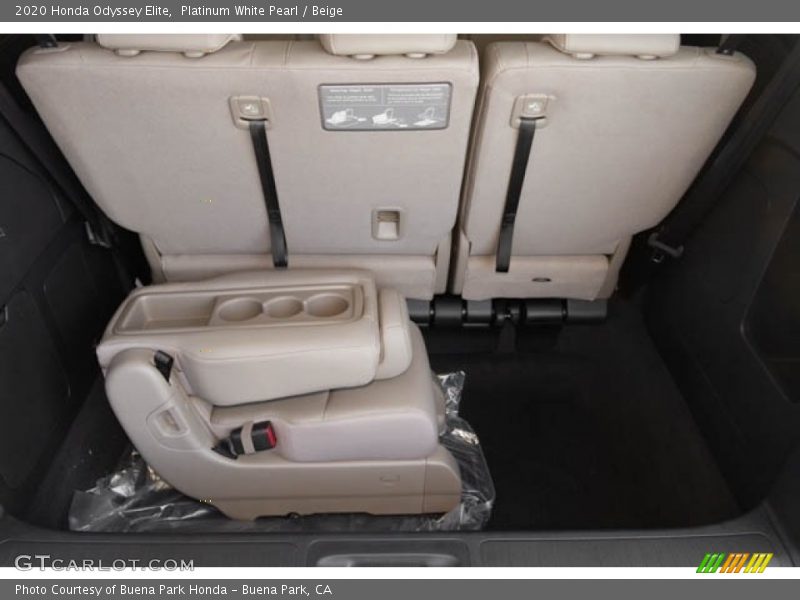 Platinum White Pearl / Beige 2020 Honda Odyssey Elite