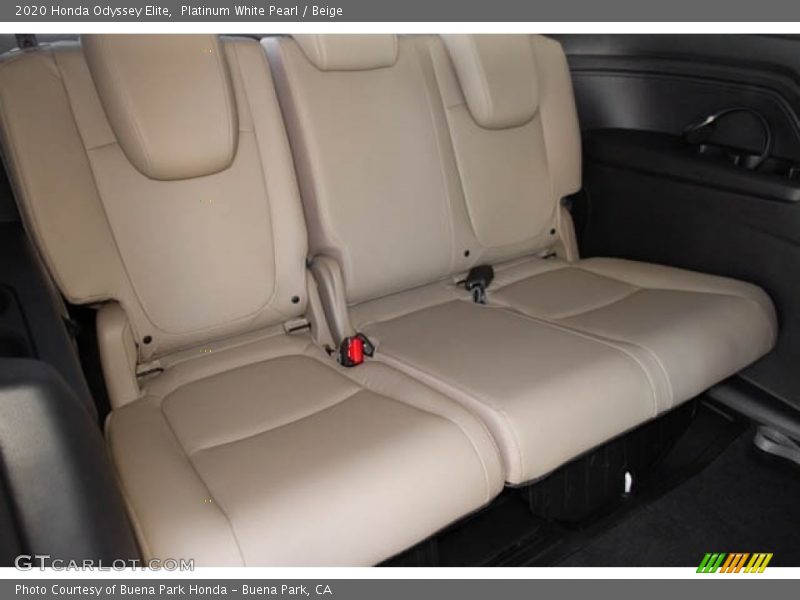 Platinum White Pearl / Beige 2020 Honda Odyssey Elite