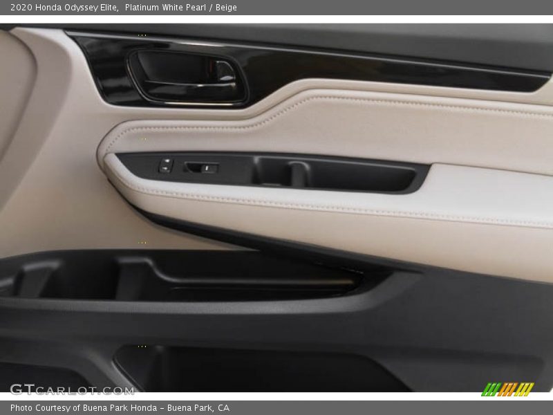 Platinum White Pearl / Beige 2020 Honda Odyssey Elite