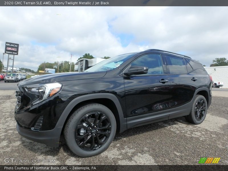 Front 3/4 View of 2020 Terrain SLE AWD