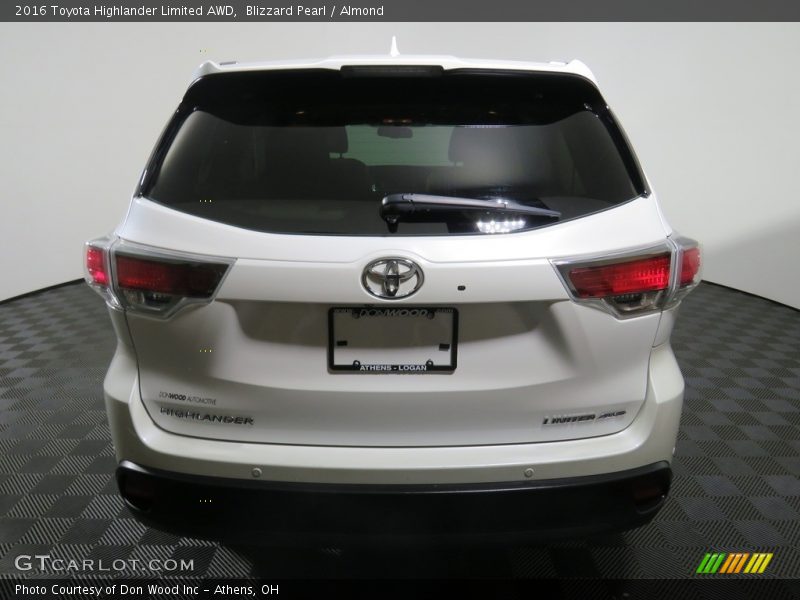 Blizzard Pearl / Almond 2016 Toyota Highlander Limited AWD