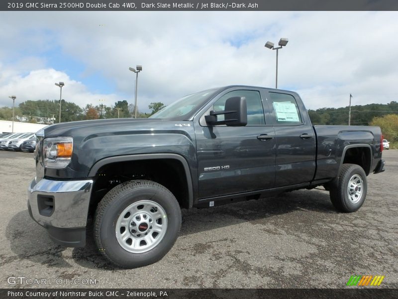 Front 3/4 View of 2019 Sierra 2500HD Double Cab 4WD
