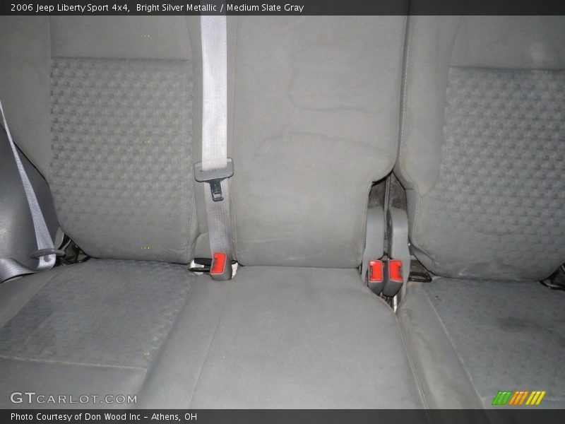 Bright Silver Metallic / Medium Slate Gray 2006 Jeep Liberty Sport 4x4