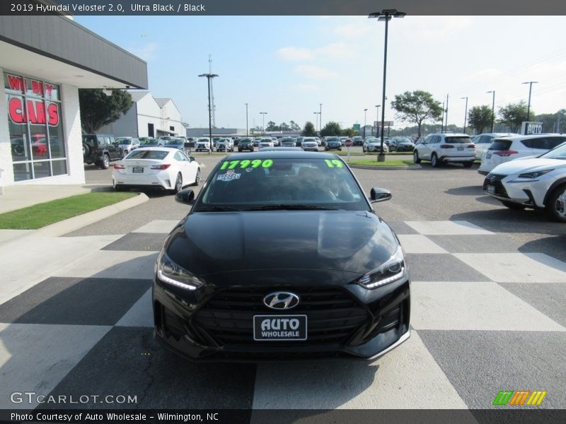 Ultra Black / Black 2019 Hyundai Veloster 2.0