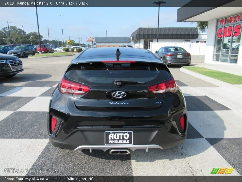 Ultra Black / Black 2019 Hyundai Veloster 2.0