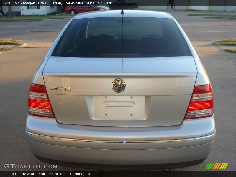 Reflex Silver Metallic / Black 2005 Volkswagen Jetta GL Sedan