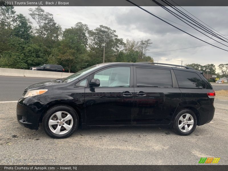 Black / Bisque 2011 Toyota Sienna LE