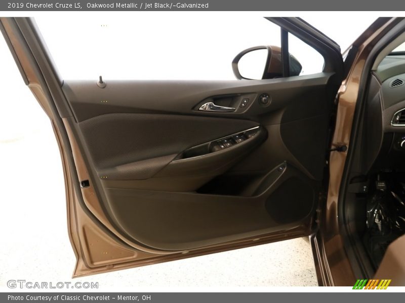 Oakwood Metallic / Jet Black/­Galvanized 2019 Chevrolet Cruze LS