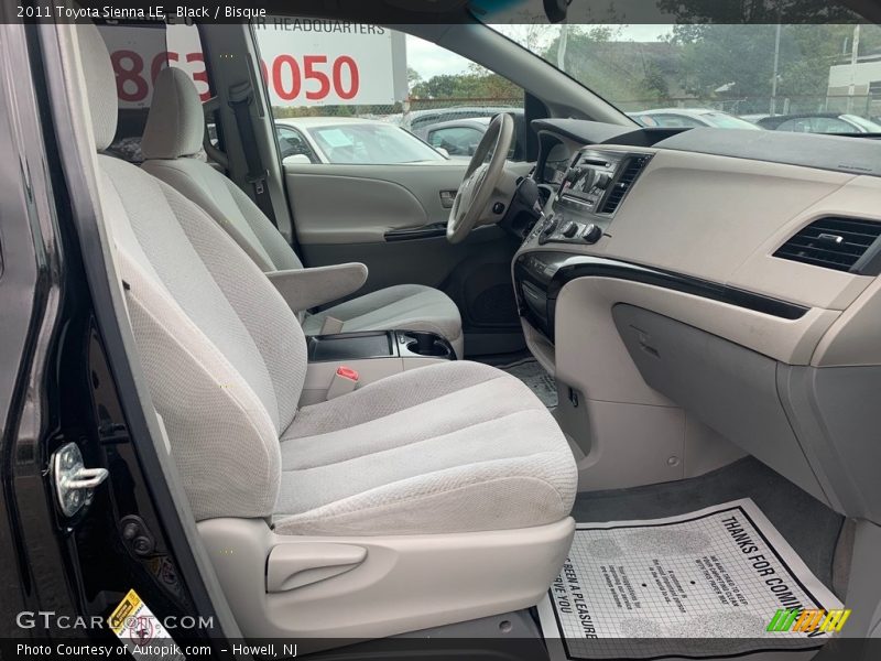 Black / Bisque 2011 Toyota Sienna LE