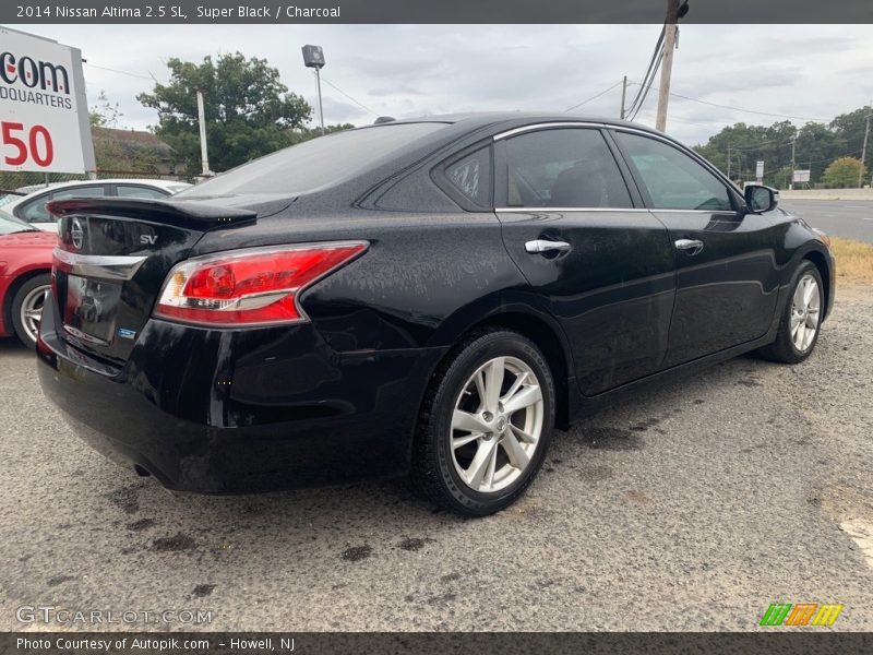 Super Black / Charcoal 2014 Nissan Altima 2.5 SL