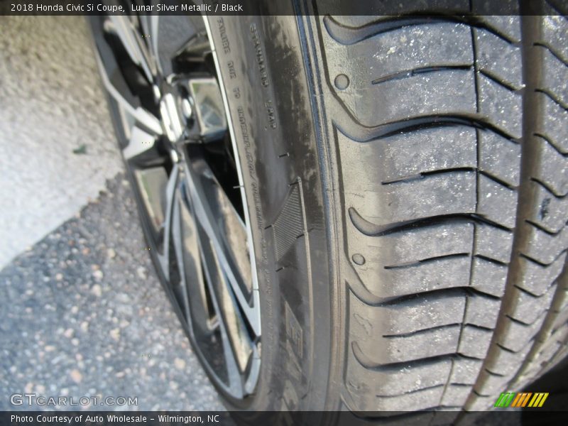 Lunar Silver Metallic / Black 2018 Honda Civic Si Coupe