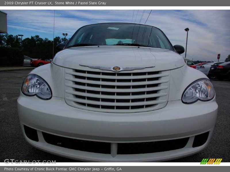 Stone White / Pastel Slate Gray 2009 Chrysler PT Cruiser LX