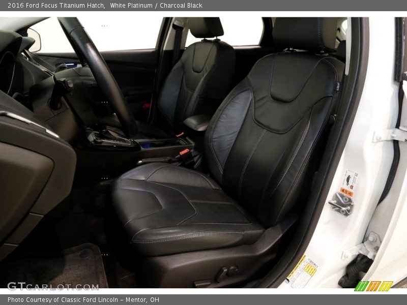 White Platinum / Charcoal Black 2016 Ford Focus Titanium Hatch