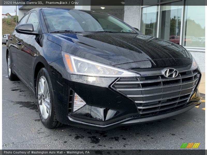 Phantom Black / Gray 2020 Hyundai Elantra SEL
