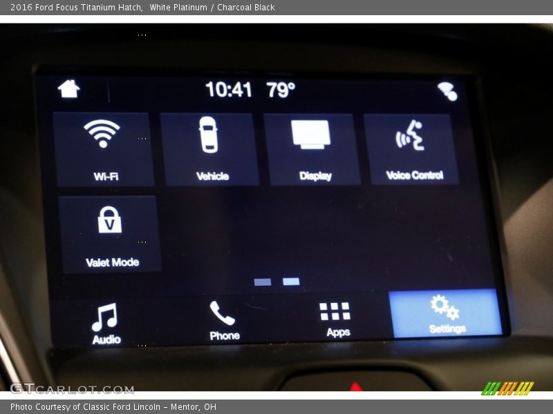 White Platinum / Charcoal Black 2016 Ford Focus Titanium Hatch