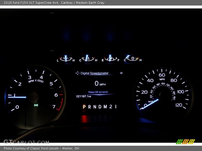 Caribou / Medium Earth Gray 2016 Ford F150 XLT SuperCrew 4x4
