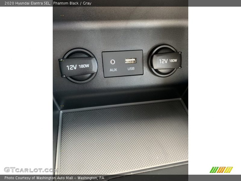 Phantom Black / Gray 2020 Hyundai Elantra SEL