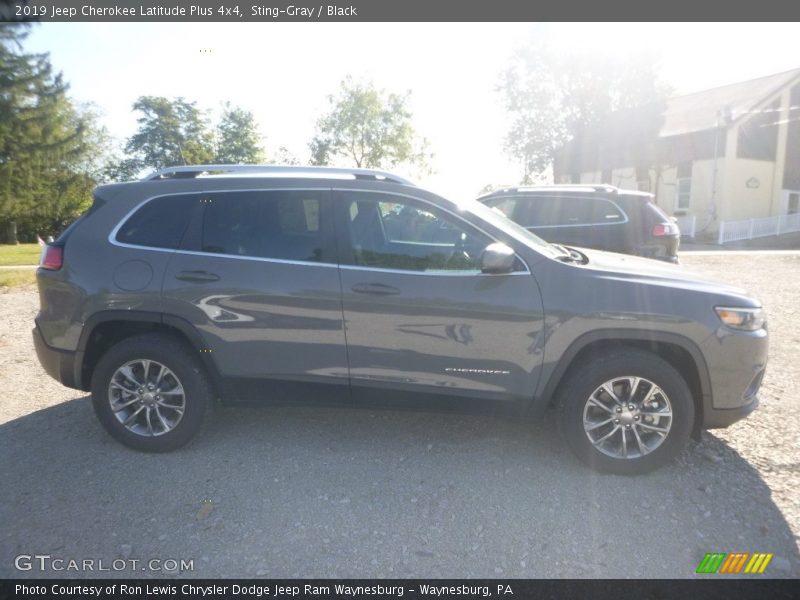 Sting-Gray / Black 2019 Jeep Cherokee Latitude Plus 4x4