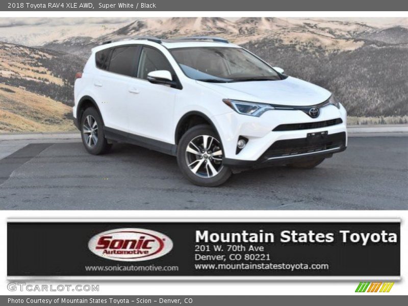 Super White / Black 2018 Toyota RAV4 XLE AWD