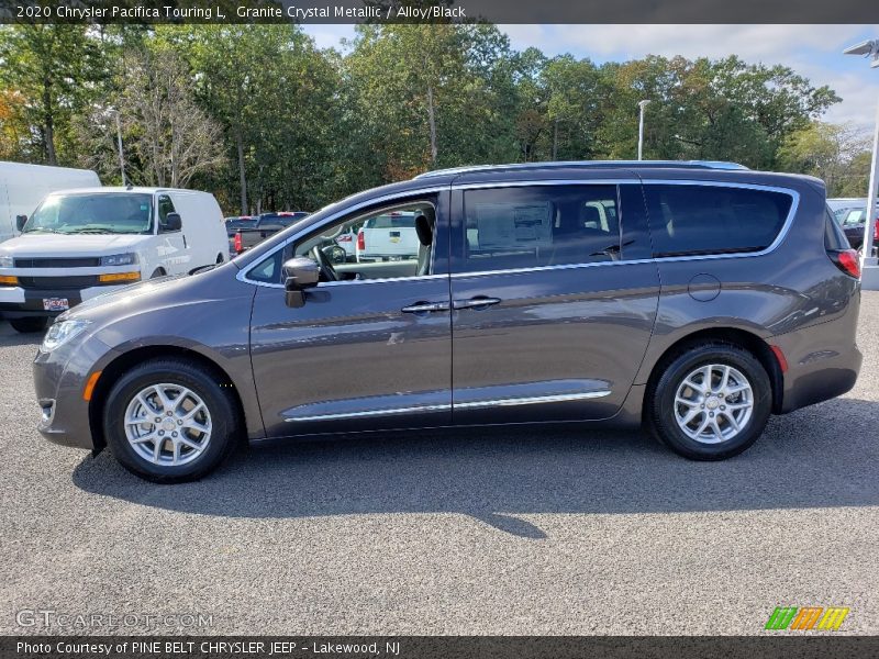 Granite Crystal Metallic / Alloy/Black 2020 Chrysler Pacifica Touring L