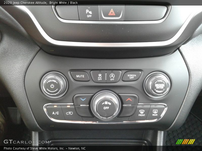 Bright White / Black 2020 Jeep Cherokee Altitude