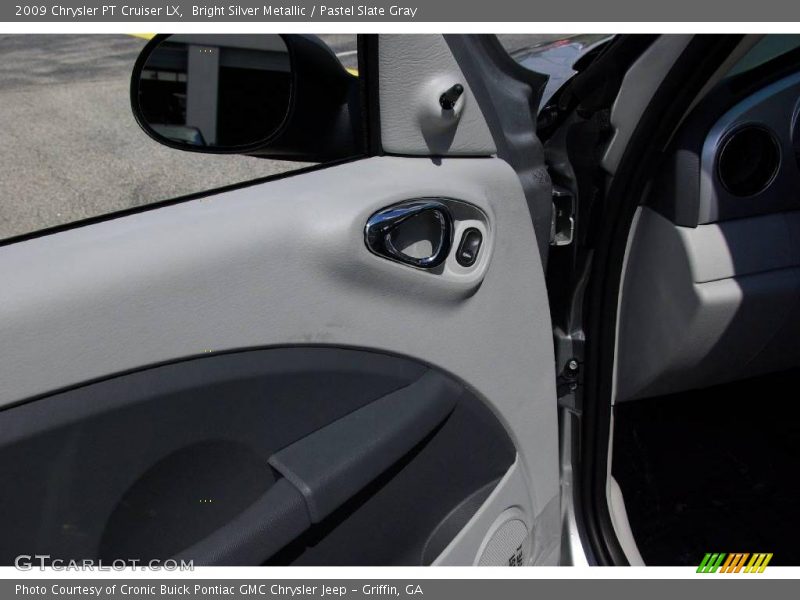 Bright Silver Metallic / Pastel Slate Gray 2009 Chrysler PT Cruiser LX