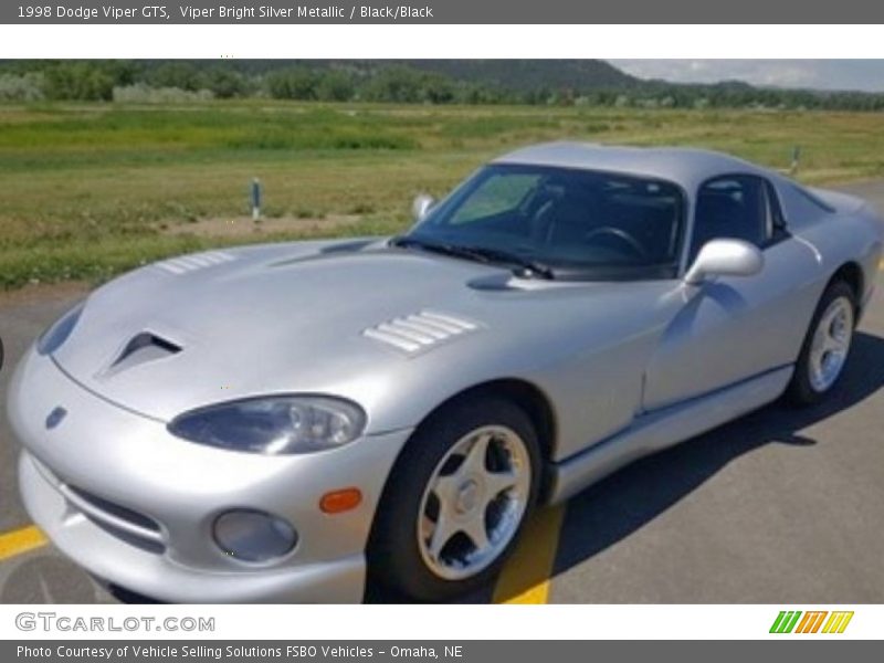Viper Bright Silver Metallic / Black/Black 1998 Dodge Viper GTS