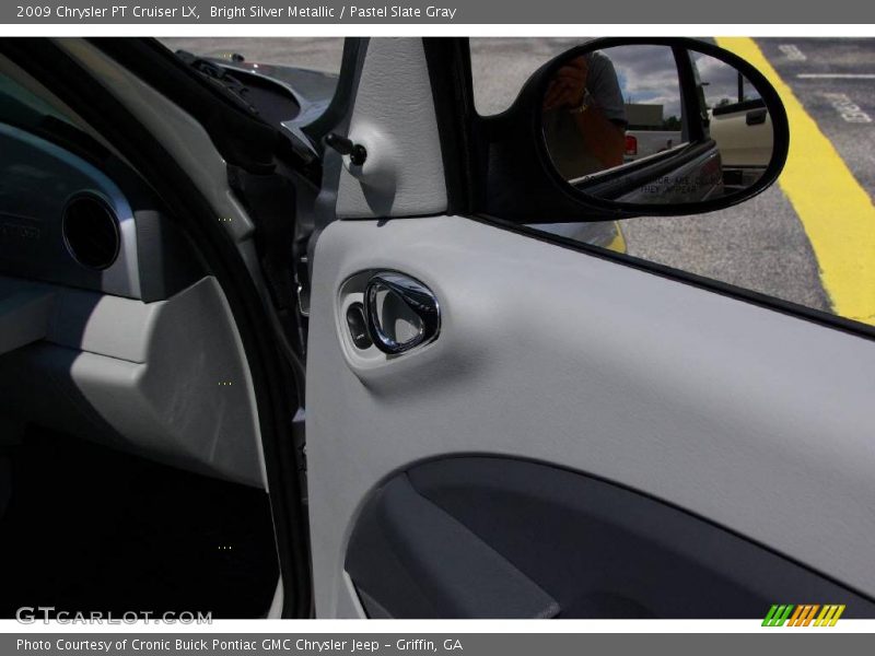 Bright Silver Metallic / Pastel Slate Gray 2009 Chrysler PT Cruiser LX