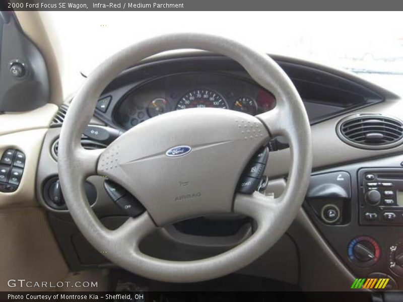 Infra-Red / Medium Parchment 2000 Ford Focus SE Wagon