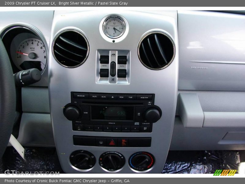 Bright Silver Metallic / Pastel Slate Gray 2009 Chrysler PT Cruiser LX