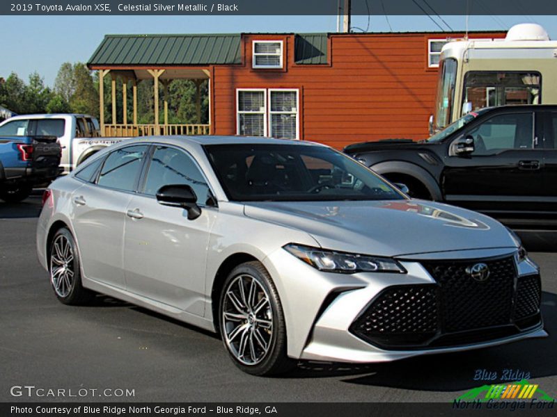 Celestial Silver Metallic / Black 2019 Toyota Avalon XSE