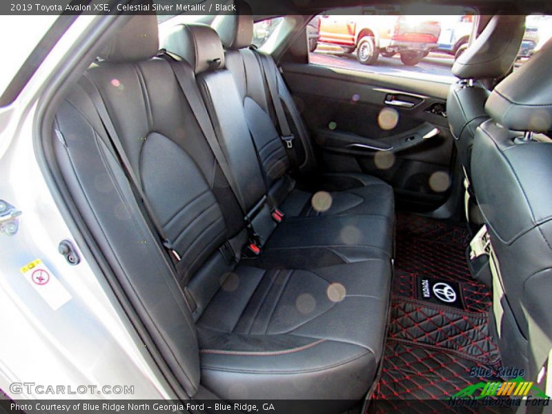 Celestial Silver Metallic / Black 2019 Toyota Avalon XSE
