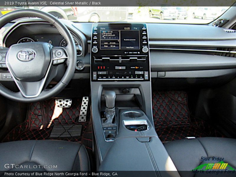 Celestial Silver Metallic / Black 2019 Toyota Avalon XSE