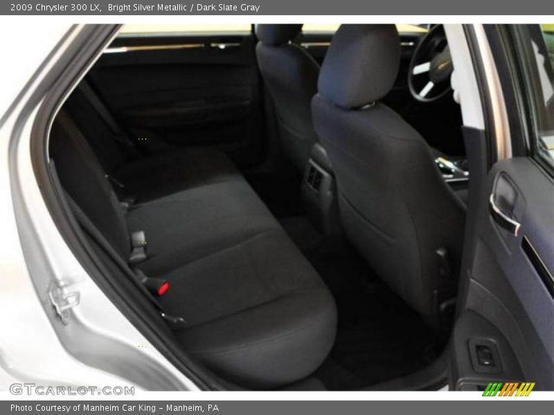 Bright Silver Metallic / Dark Slate Gray 2009 Chrysler 300 LX