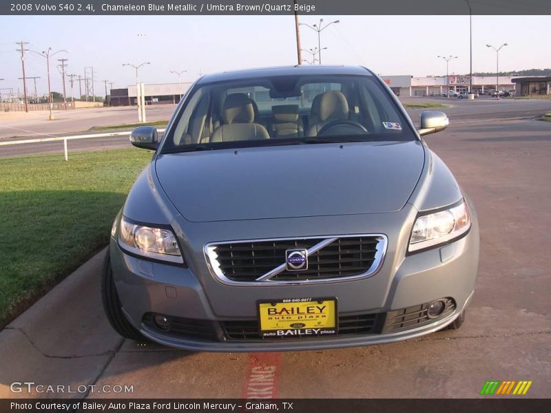 Chameleon Blue Metallic / Umbra Brown/Quartz Beige 2008 Volvo S40 2.4i
