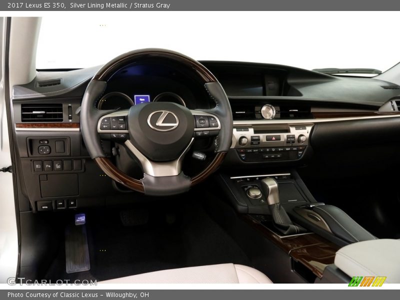 Silver Lining Metallic / Stratus Gray 2017 Lexus ES 350